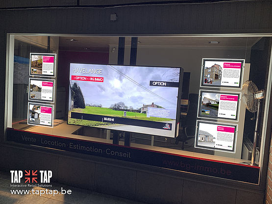 Ecran vitrine pour agence immobiliere TAPTAP